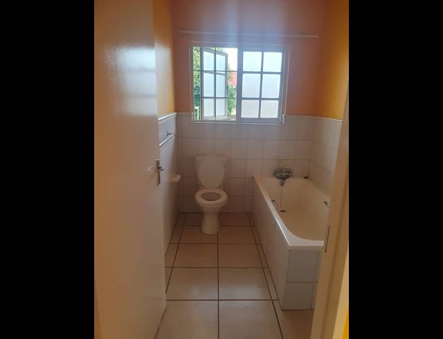 2 BEDROOM APARTMENT FOR SALE IN PELHAM